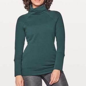 dark green lululemon turtleneck
